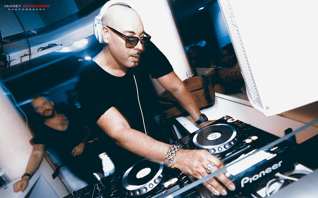 Roger Sanchez Playa Troya