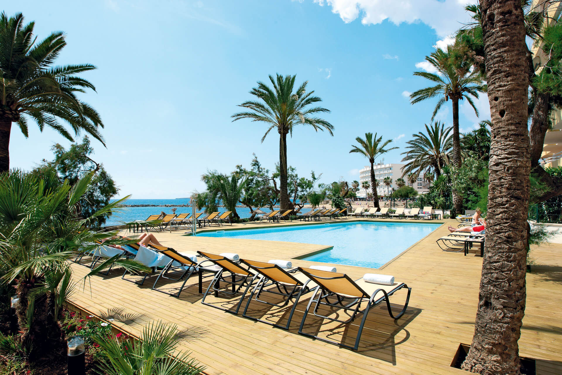 Gran Sol Hotel, Majorca Holiday Hypermarket