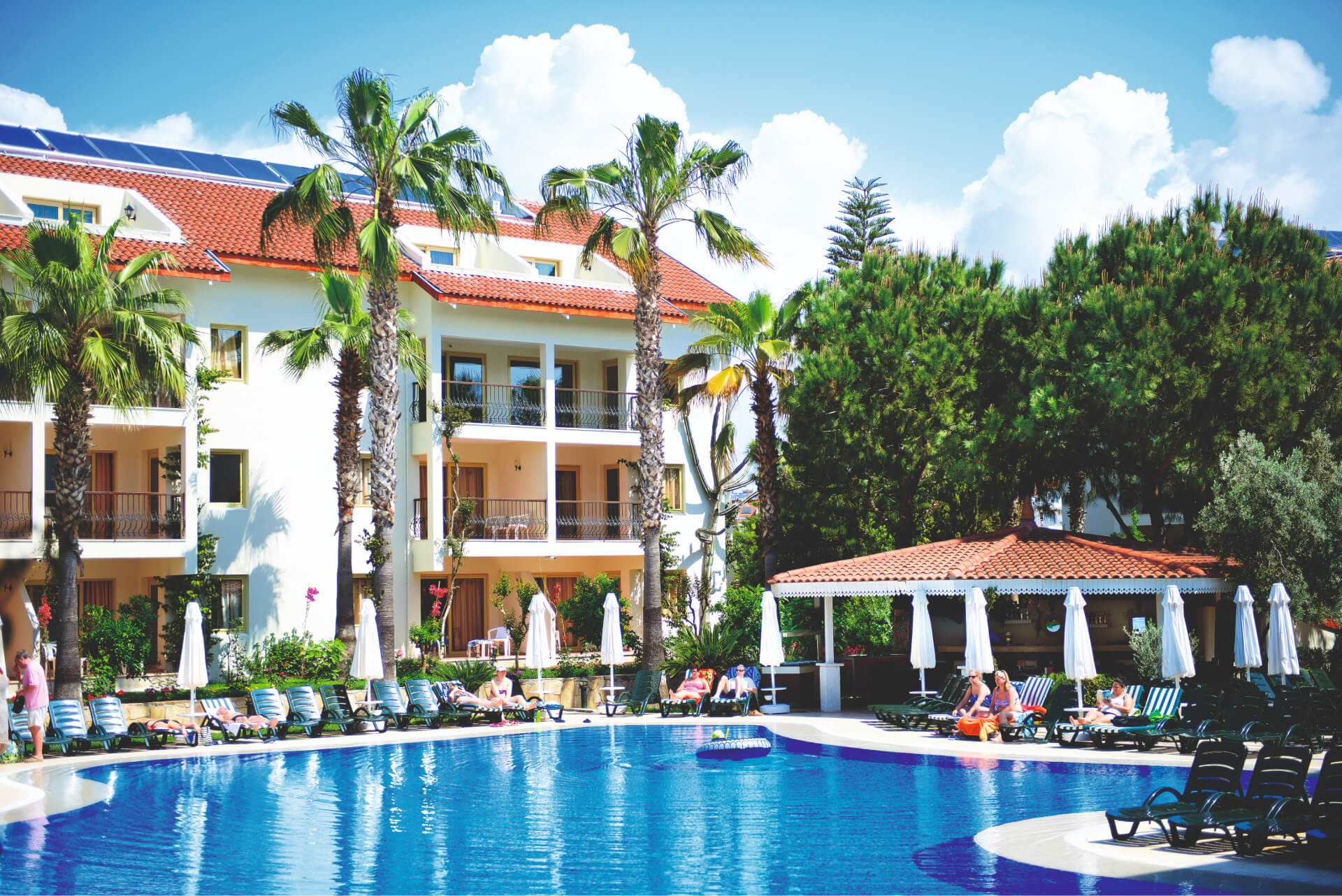 Kentia Apartments, Turkey Holiday Hypermarket