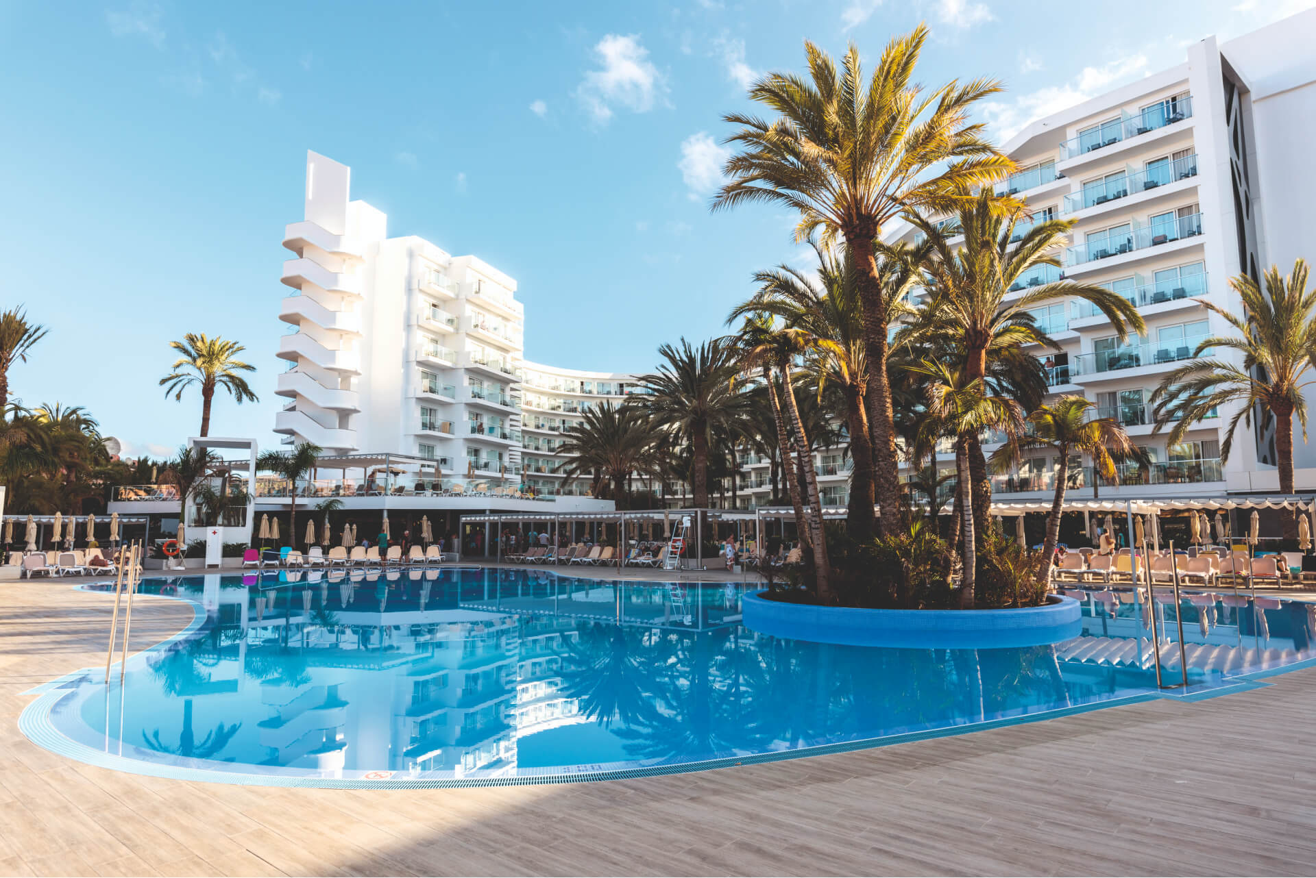 Riu Papayas Hotel, Gran Canaria Holiday Hypermarket