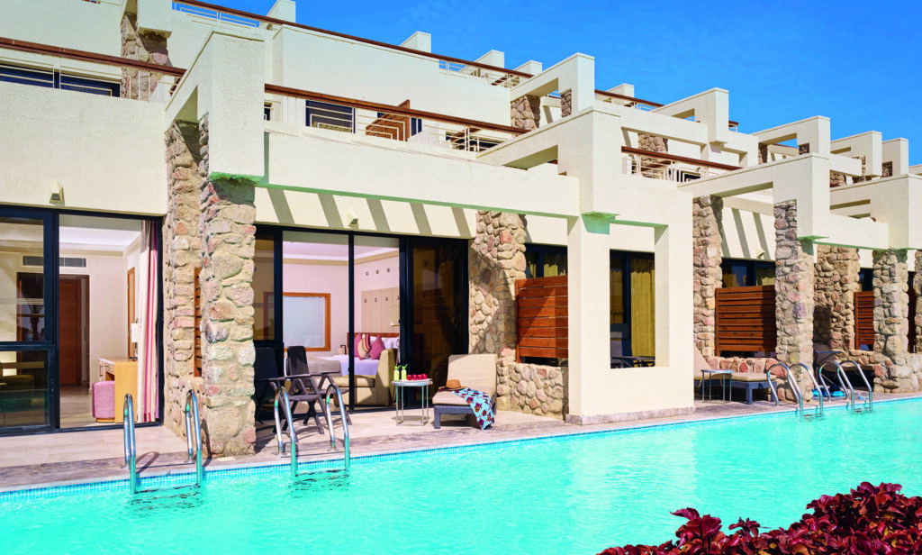 TUI BLUE Sensatori Coral Sea swim up room